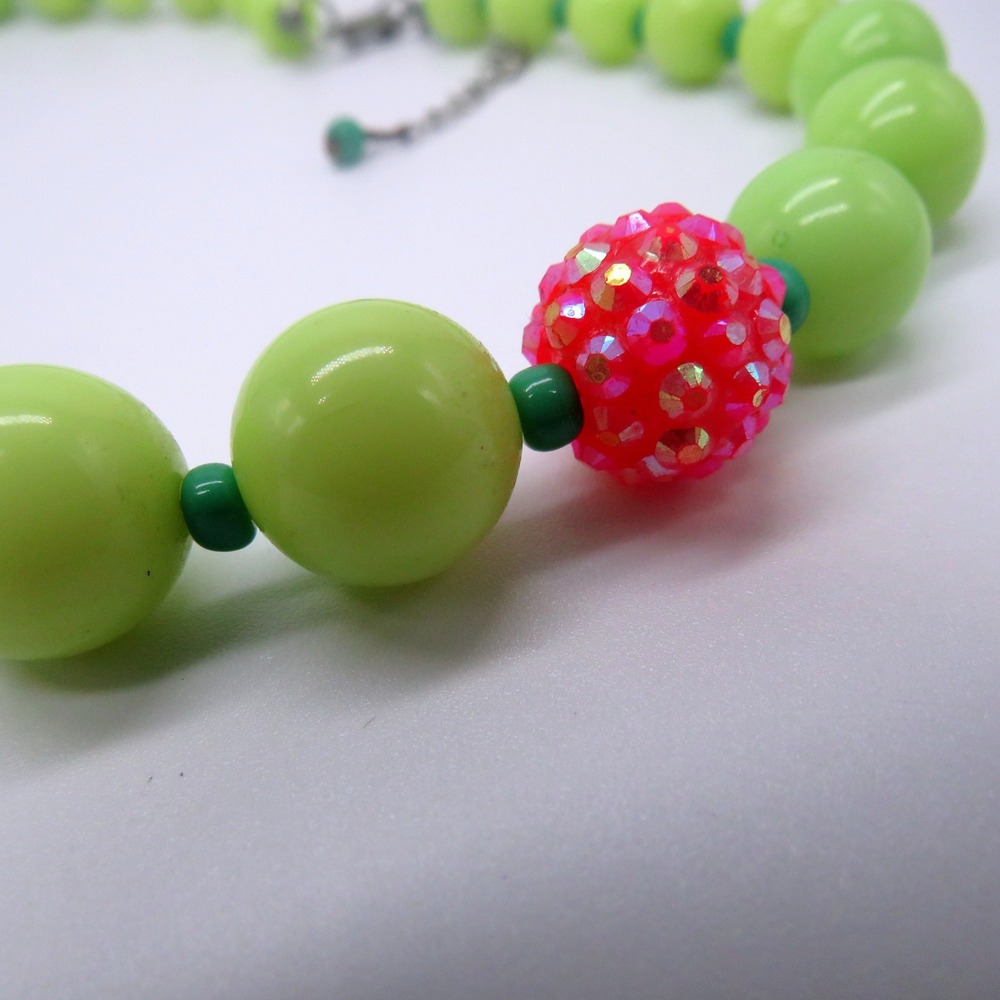Lime Green Chunky‎ Bead Necklace Hot Pink Encrusted Disco Ball Accent 18 Inch